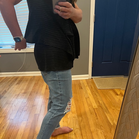 Black striped, size med tank - Picture 9 of 12